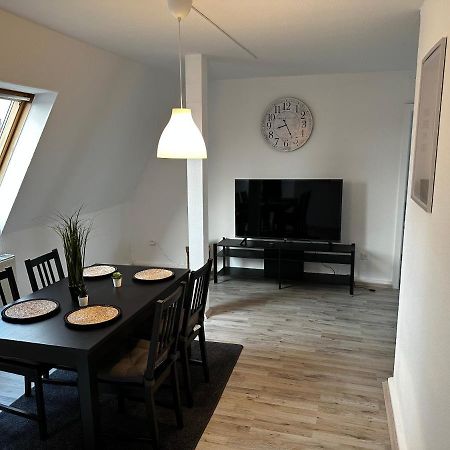 A&V Apartments Schoene Dachgeschoss Wohnung Apt Sterne Гельзенкирхен Экстерьер фото