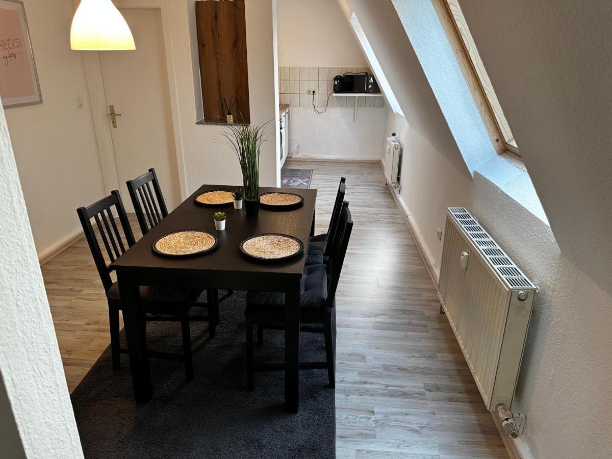 A&V Apartments Schoene Dachgeschoss Wohnung Apt Sterne Гельзенкирхен Экстерьер фото
